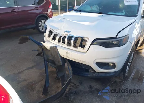 2019 Jeep Cherokee Latitude Plus 4X4 from USA, damaged, VIN 1C4PJMLX8KD359880